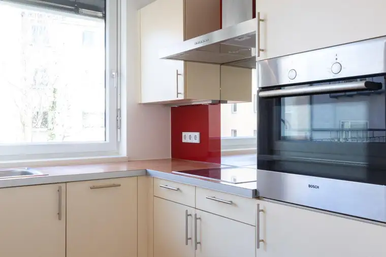 Gemütliche 3-Zimmer-Wohnung mit Balkon in 1100 Wien – Ihr neues Zuhause wartet!
