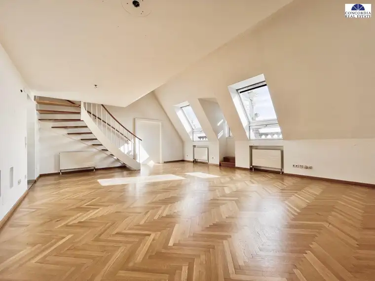Charmante Galerie-Dachgeschoss-Wohnung in bester Lage Wiens