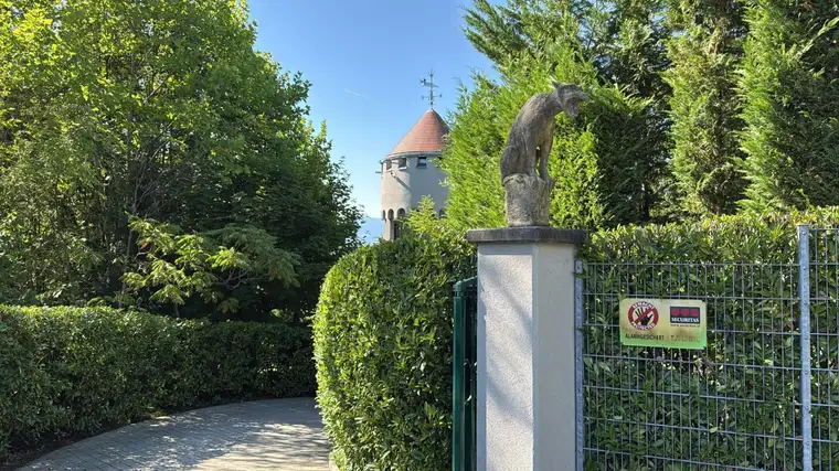 Exklusives Anwesen mit Schlosscharakter und Parkgrund in Lannach