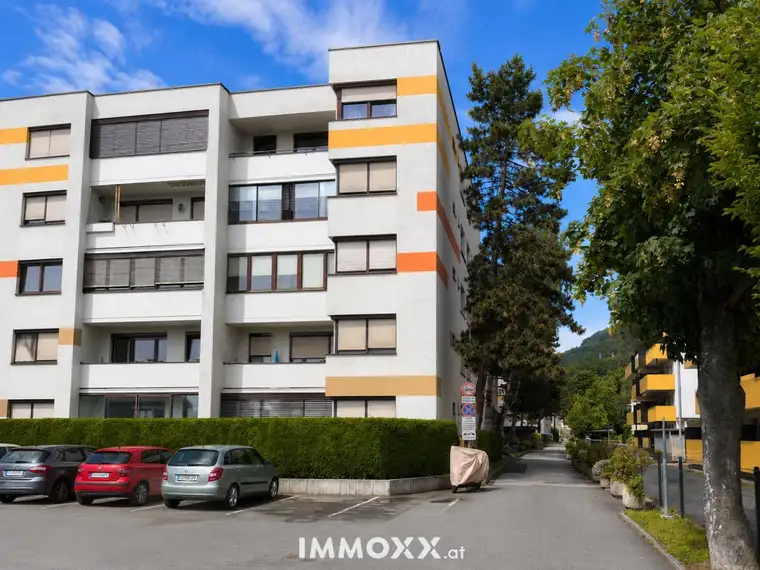 Komplett ruhig gelegene Wohnung zur Miete