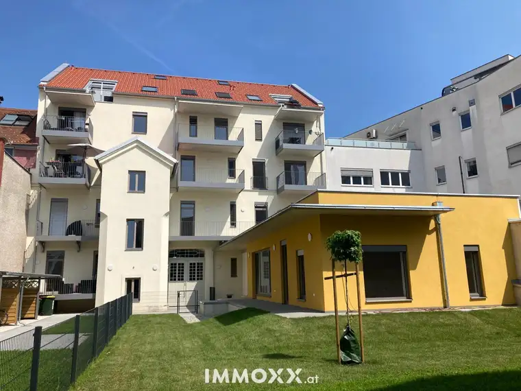 Top 2 Zimmerwohnung mit Balkon - Generationenwohnhaus Triester Straße 12 Top 12 - [GF,TS]