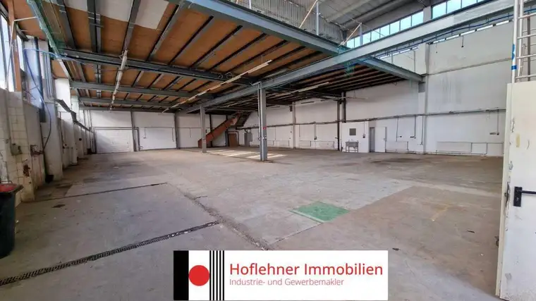 1140 Wien, ebenerdige Lagerhalle mit 674m2 Fläche