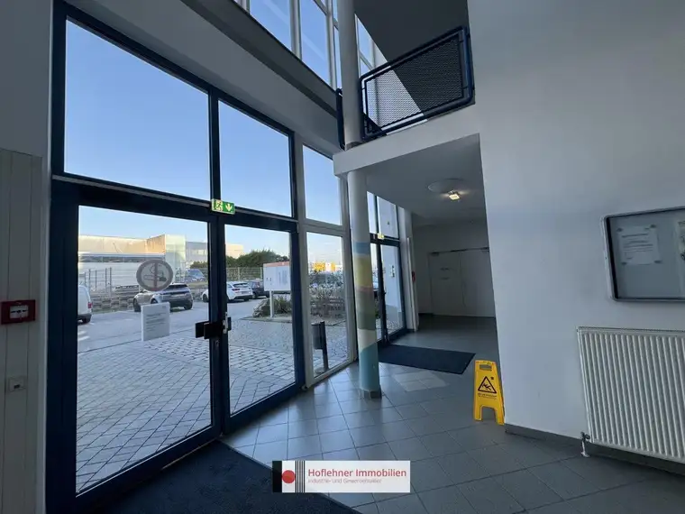 Modernes Büro in Wiener Neudorf - Parkplätze inkludiert! - Nähe A2