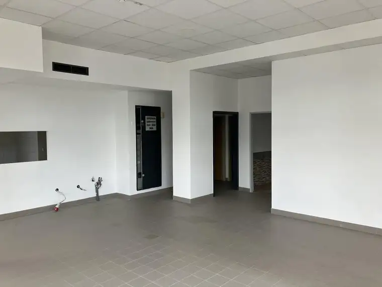 Geschäftslokal in Wiener Neudorf - Parkplätze inkludiert! - Nähe A2