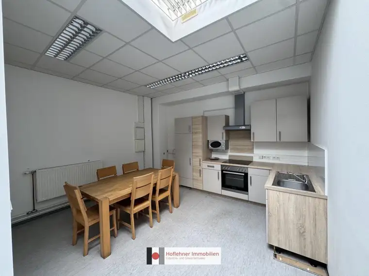 Büro im 2. OG zu vermieten | klimatisiert - barrierefrei - Lastenaufzug vorhanden