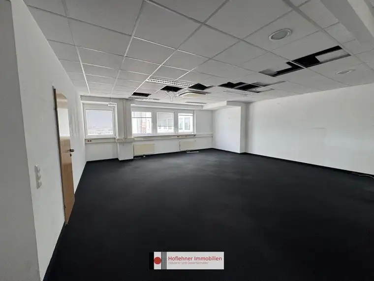 210 m² Bürofläche zu vermieten - Nähe Autobahn A2 - Parkplätze inkludiert!