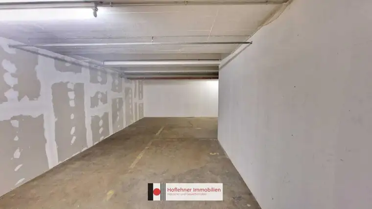 200m² Lager | UG