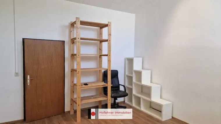 25 m² Büro zu vermieten - nähe Autobahn A22 / Strebersdorf Bahnhof
