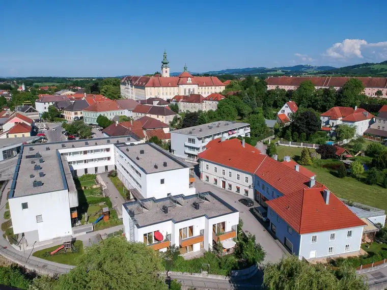 Seitenstetten - ein Traum für Familien - herrliche 4 Zimmer Maisonettewohnung mit Garten