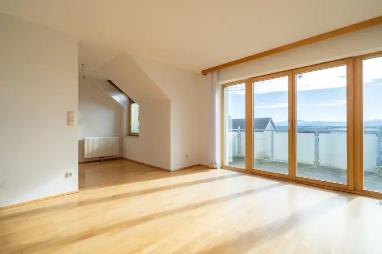Schöne 3 Zimmerwohnung mit Balkon in Hofamt Priel
