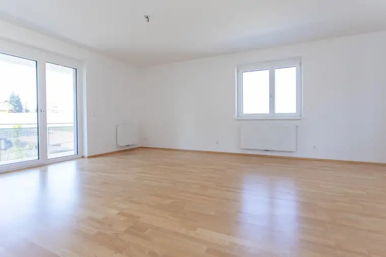 Kirnberg - herrliche 3 Zimmerwohnung mit Blick ins Grüne (mit Kaufoption)