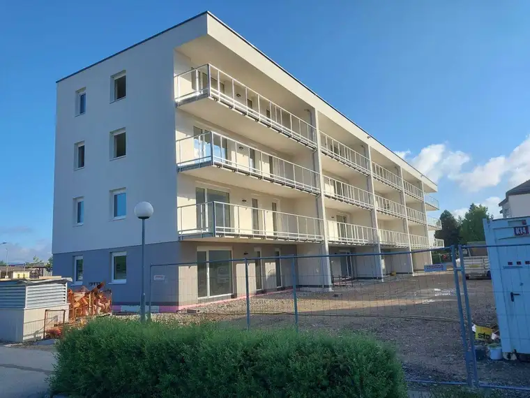 KAUFOPTON - moderne 2 Zimmerwohnung mit Balkon in Wieselburg
