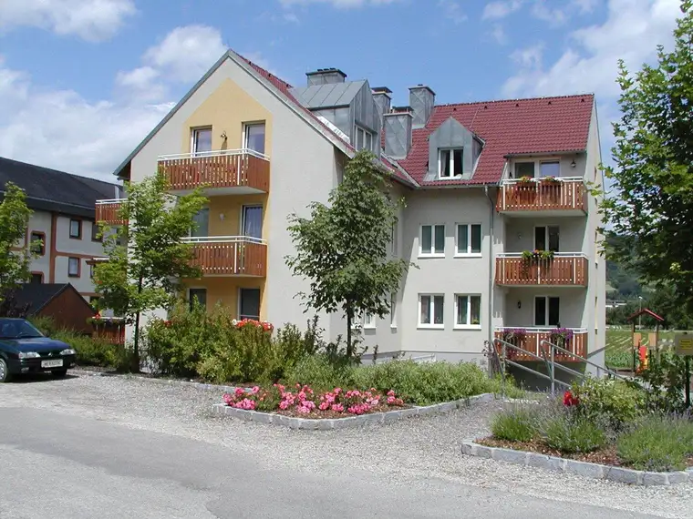 Krummnussbaum – geförderte familienfreundliche 3 Zimmerwohnung mit Balkon