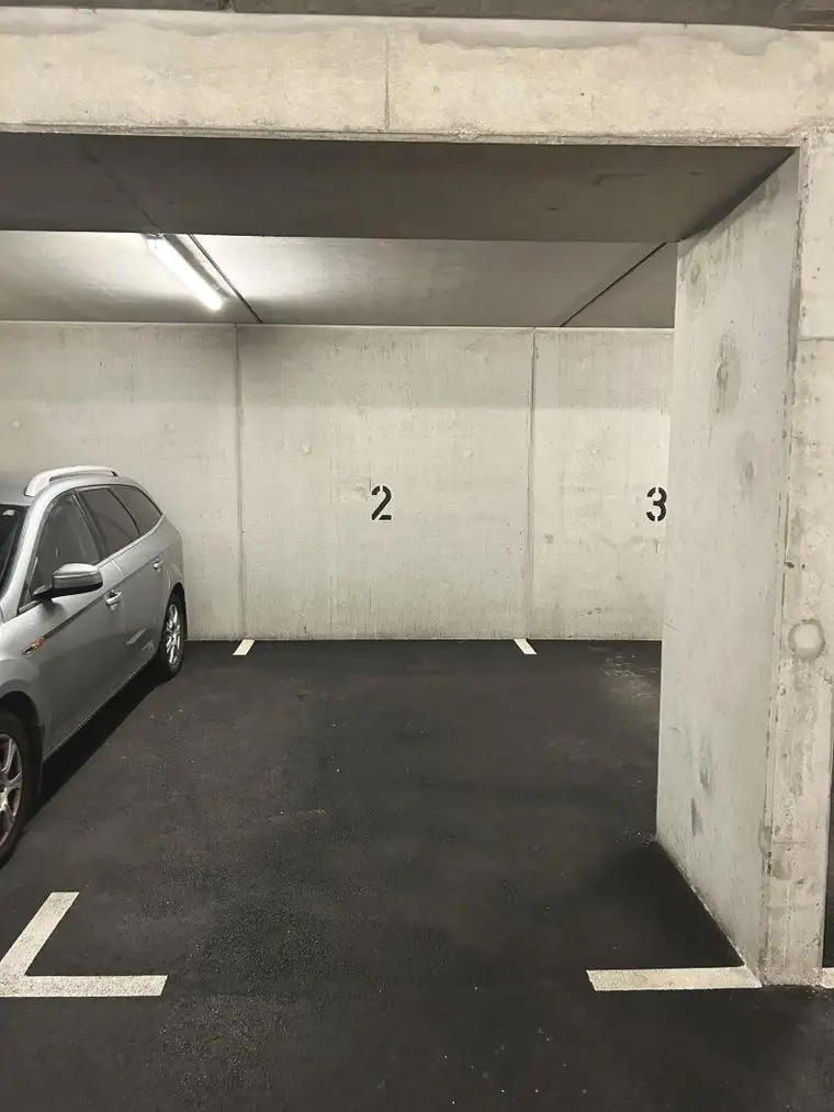 Schnell zugreifen - provisionsfreier Tiefgaragenplatz in 1210 Wien Kantnergasse 42