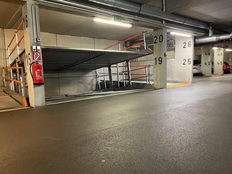 Tiefgaragenplatz kaufen - direkt neben dem Trillerpark