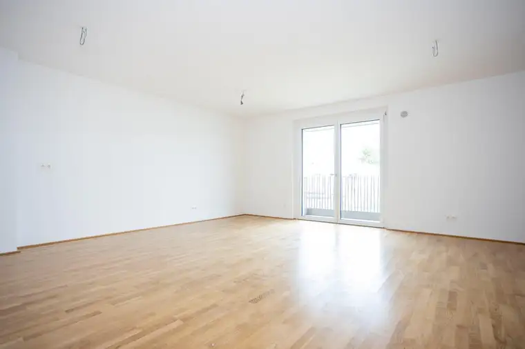 ERSTBEZUG "ein viertel grün" - exklusiver 3 Zimmer-Wohntraum mit Balkon in Wr. Neustadt mit Tiefgaragenstellplatz - provisionsfrei