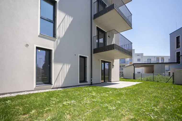 ERSTBEZUG "ein viertel grün" in Wr. Neustadt - moderne 3 Zimmer Gartenwohnung und Tiefgaragenstellplatz in bester Lage - provisionsfrei
