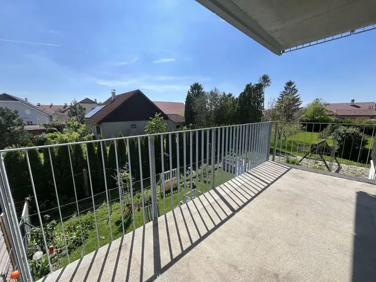Stetteldorf - schöne 3 Zimmerwohnung mit Balkon in zentraler Lage