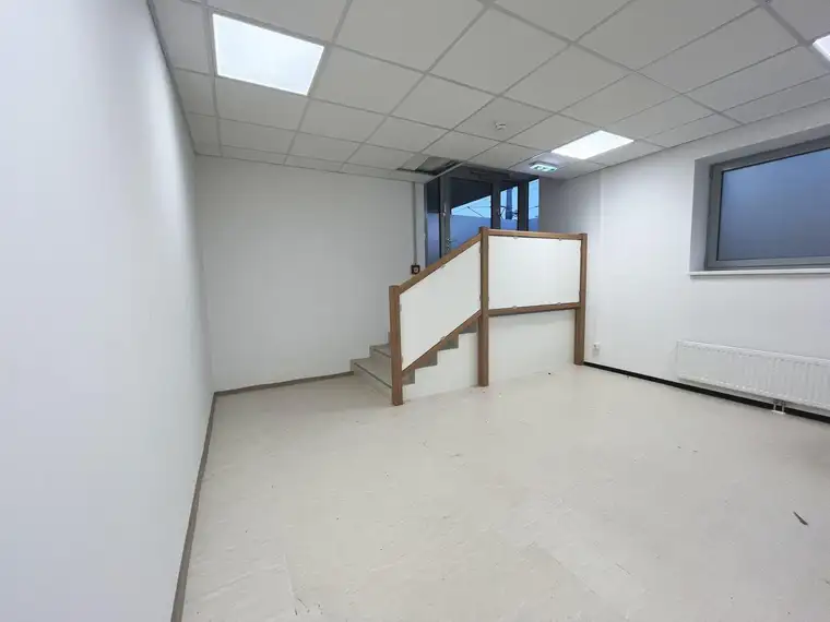 Tulln - modernes Geschäftslokal in Top-Lage - PROVISIONSFREI