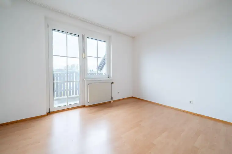 Moderne 3 Zimmerwohnung mit Balkon in Pöchlarn