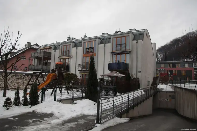 Tiefgaragenstellplatz für Motorrad in Salzburg (Gnigl) zu vermieten!