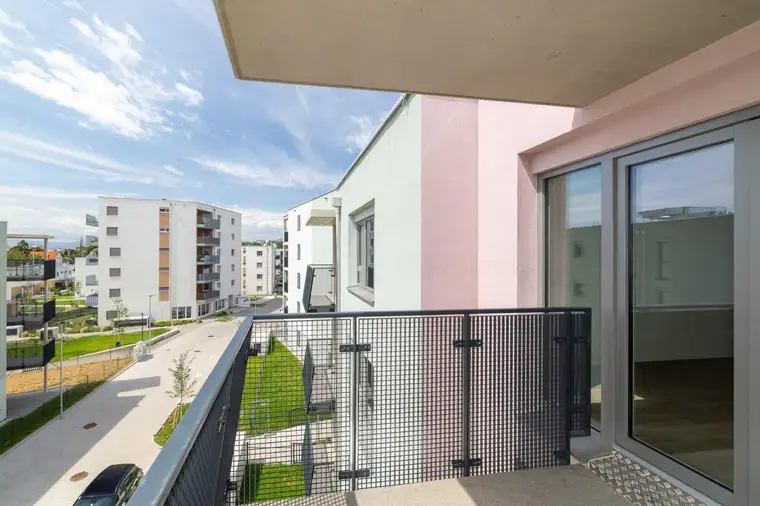 ERSTBEZUG "ein viertel grün" in Wr. Neustadt - 3 Zimmerwohnung mit Balkon in bester Lage