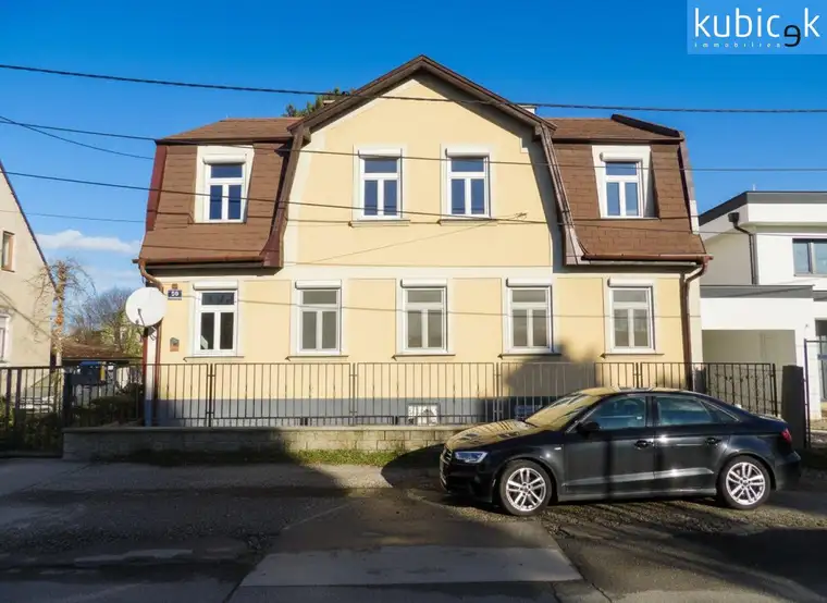 Familienhaus am grünen Stadtrand