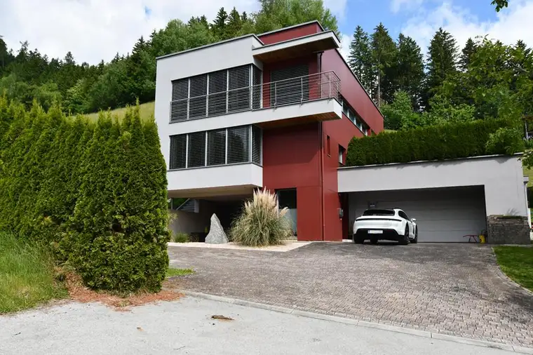 Exklusives Wohnhaus in Fügen im Zillertal