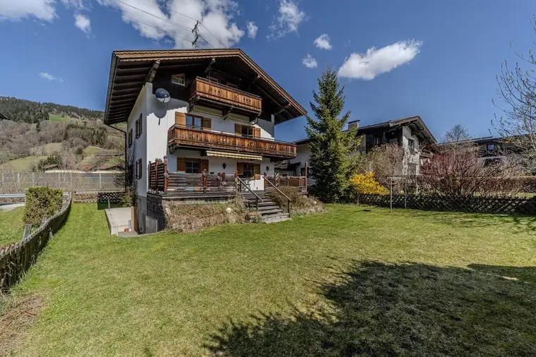 Uriges, traditionelles Einfamilienhaus mit Freizeitwohnsitz-Widmung in Sonnenlage