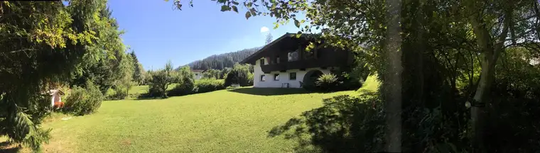 Ferienhaus - Liebhaberobjekt - Landhaus mit Hallenbad in wunderbarer Lage