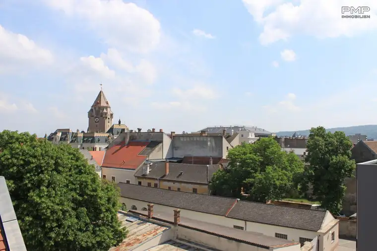 Top-Anlagewohnung im Herzen von Korneuburg, mit Balkon und Klimaanlage (DG)