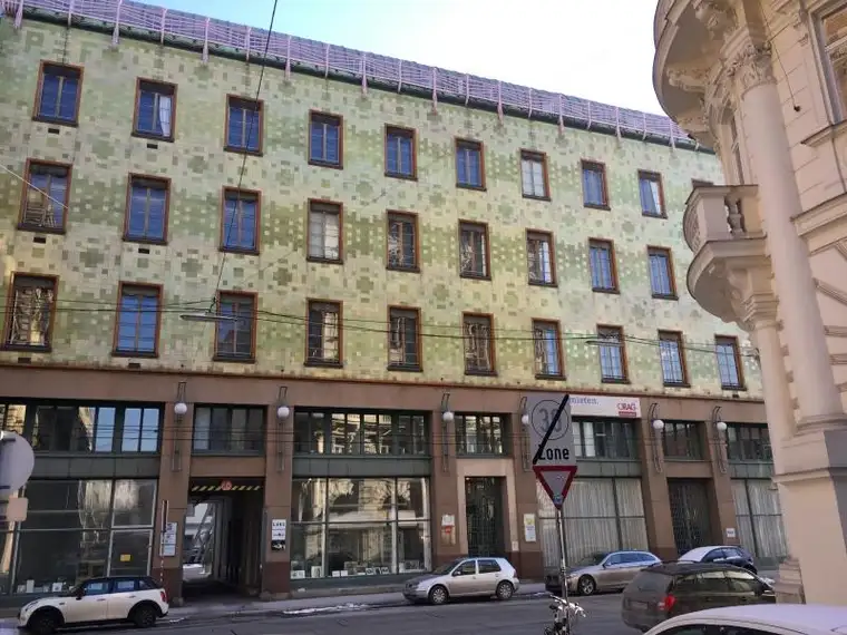 Antonia Vrcic, M.A., Modesta Real Estate