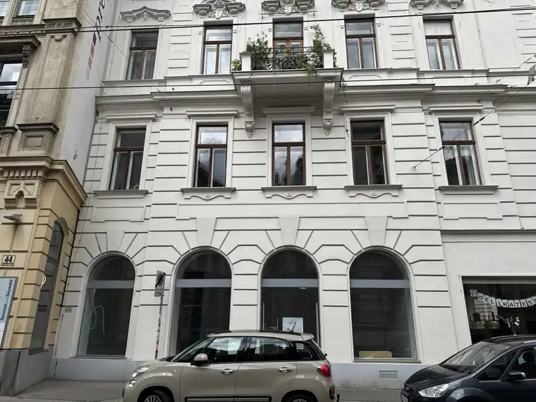 Top Geschäftslokal direkt auf der Josefstädter Straße zu mieten!