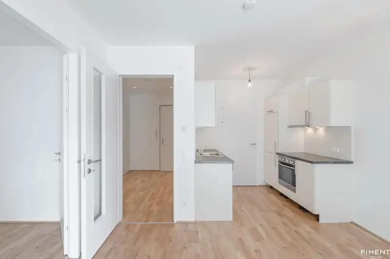SONNIGE 2-ZIMMER WOHNUNG MIT BALKON NÄHE U1!