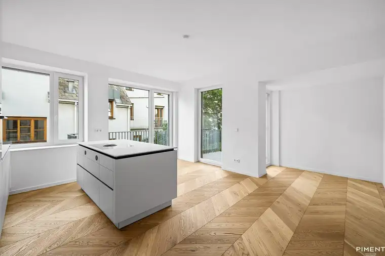 Sonnige 3-Zimmer-Wohnung mit Balkon