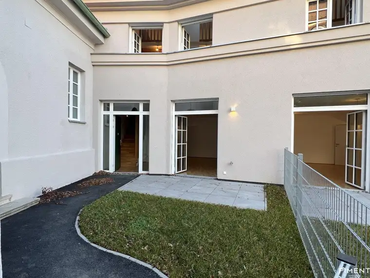 GARTENWOHUNG AUF 3 EBENEN IN MAUER