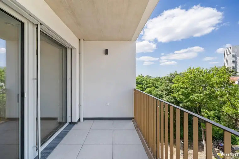 Provisionsfrei! 2 - Zimmer Wohnung im Erstbezug mit Loggia und Weitblick