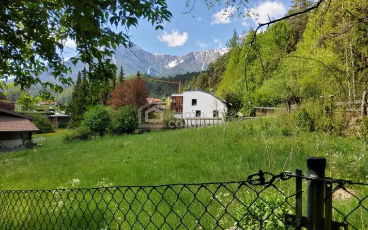 SONNIGES BAUGRUNDSTÜCK IN WALDRANDLAGE