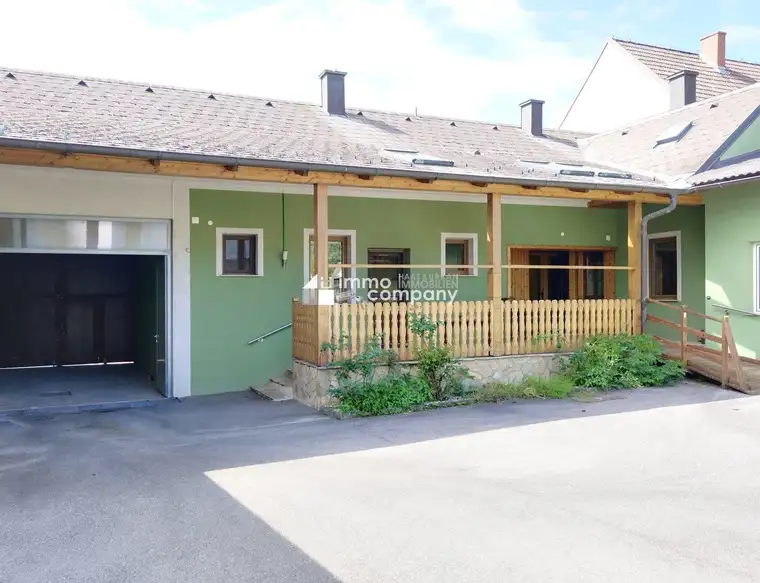 Landhaus - 105m² Wohnfläche - 1500 m² Grundstück - Terrasse, Garage, Pellet-Heizung - Nähe Kittsee und Bratislava