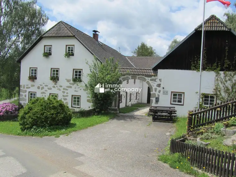 In traumhafter Lage !! - EIN RENOVIERTER ORIGINALER MÜHLVIERTLER BAUERNHOF !!