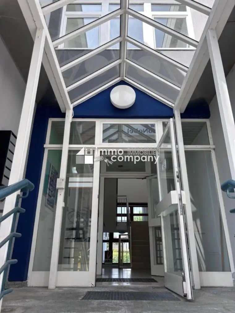Flexible Bürofläche in Elixhausen - modern, gepflegt und ideal für Coworking - Jetzt mieten für 1.310,00 EUR!