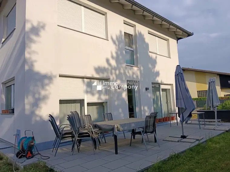 Moderne Wohnträume in Eggendorf - Charmantes Einfamilienhaus mit großzügigem Garten und top Ausstattung!