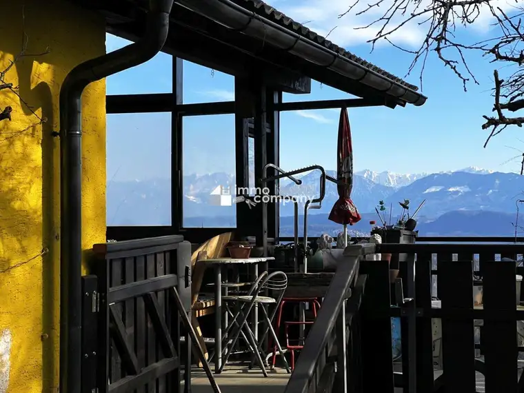 REFUGIUM mit Fernblick - Eigenheim mit großem Garten Nähe Pörtschach am Wörthersee
