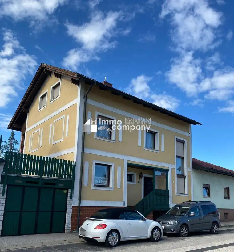 Exklusives Einfamilienhaus mit großem Garten, Pool und vielseitigem Keller in ruhiger Lage in Wiener Neustadt