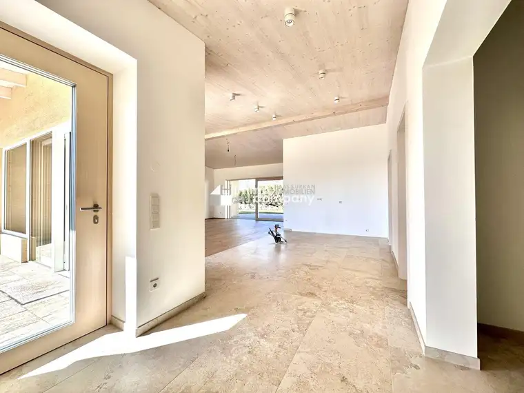 Traumhaftes Erstbezug-Bungalow mit Seeblick in Breitenbrunn - Ihr neues Zuhause!