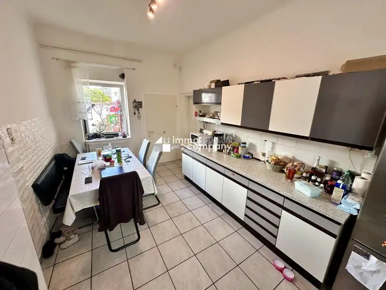 Einfamilienhaus in Schönkirchen-Reyersdorf: 5 Zimmer, Garten, Baugrund – Ihr neues Zuhause!