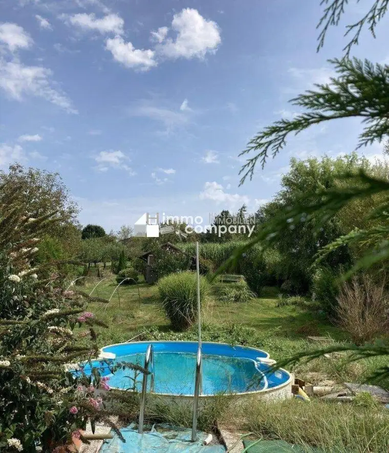 Thermenregion: Wohnhaus mit Garten, Pool und Carport – mit viel Potenzial!