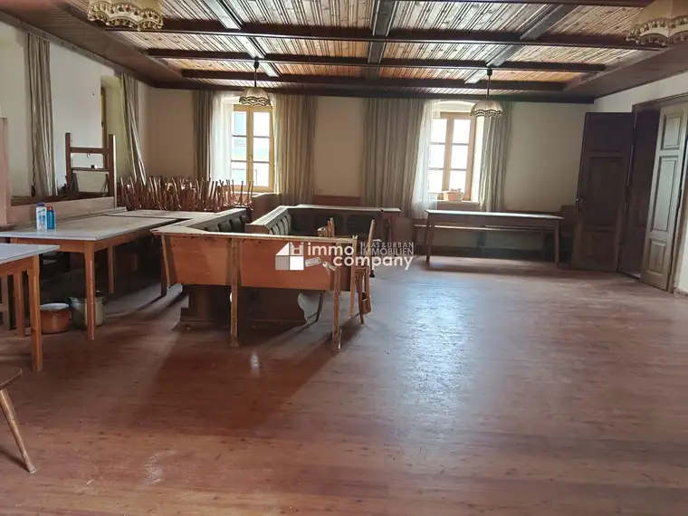 Attraktive Lagerfläche mit 80m² nähe Bad Waltersdorf