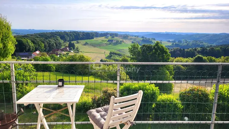 Provisionsfrei! Traumhafter Weitblick bis zur Riegersburg