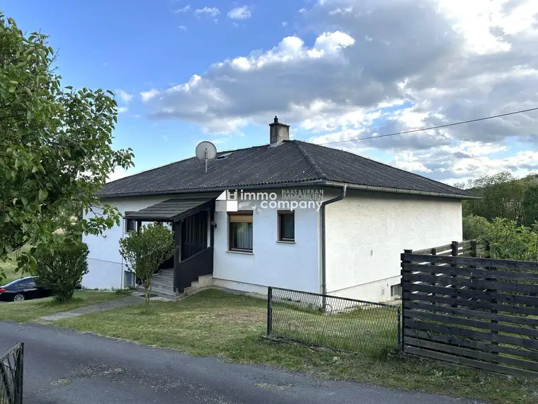 Großzügiger Bungalow in Neustift bei Güssing mit viel Grün drumherum